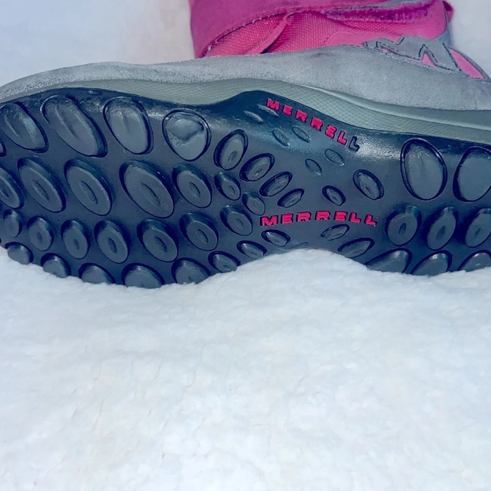 Merrell durable stylish